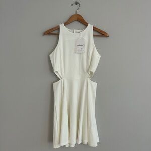 White/Cream Dress Size Small New with Tags